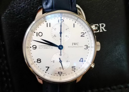 IWC ポルトギーゼ 1:1 レプリカ時計 正規品比較レビュー