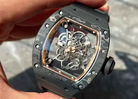 リチャード・ミル NTPT カーボン RM055 1:1 レプリカ時計 詳細紹介