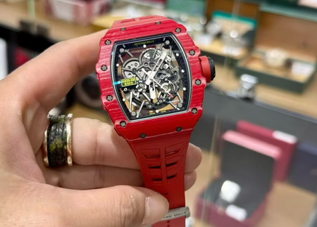 1 対 1 リチャード・ミル RM35‑02 レプリカ 正規品との比較レビュー