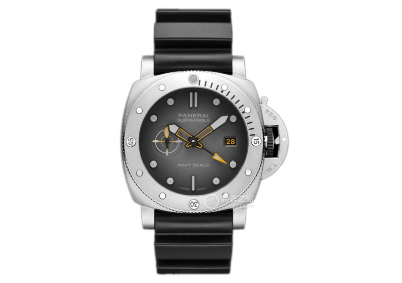 vs1323off_fm VSファクトリー製 パネライ PAM01323 ネイビーシールズ スペシャルエディションウォッチの紹介